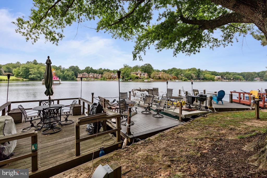 11138 HARBOR CT