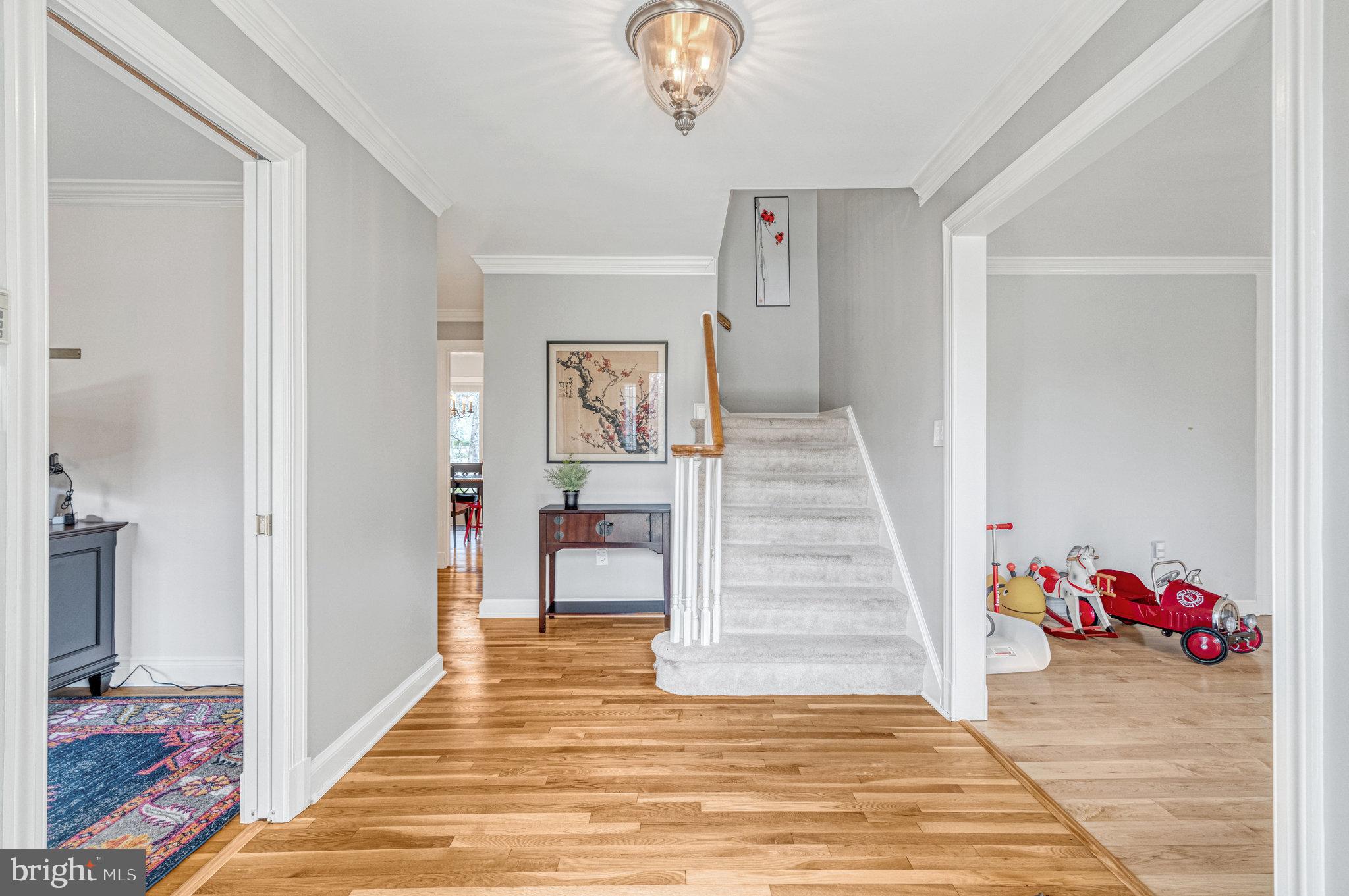 1402 SOUTHWIND CT