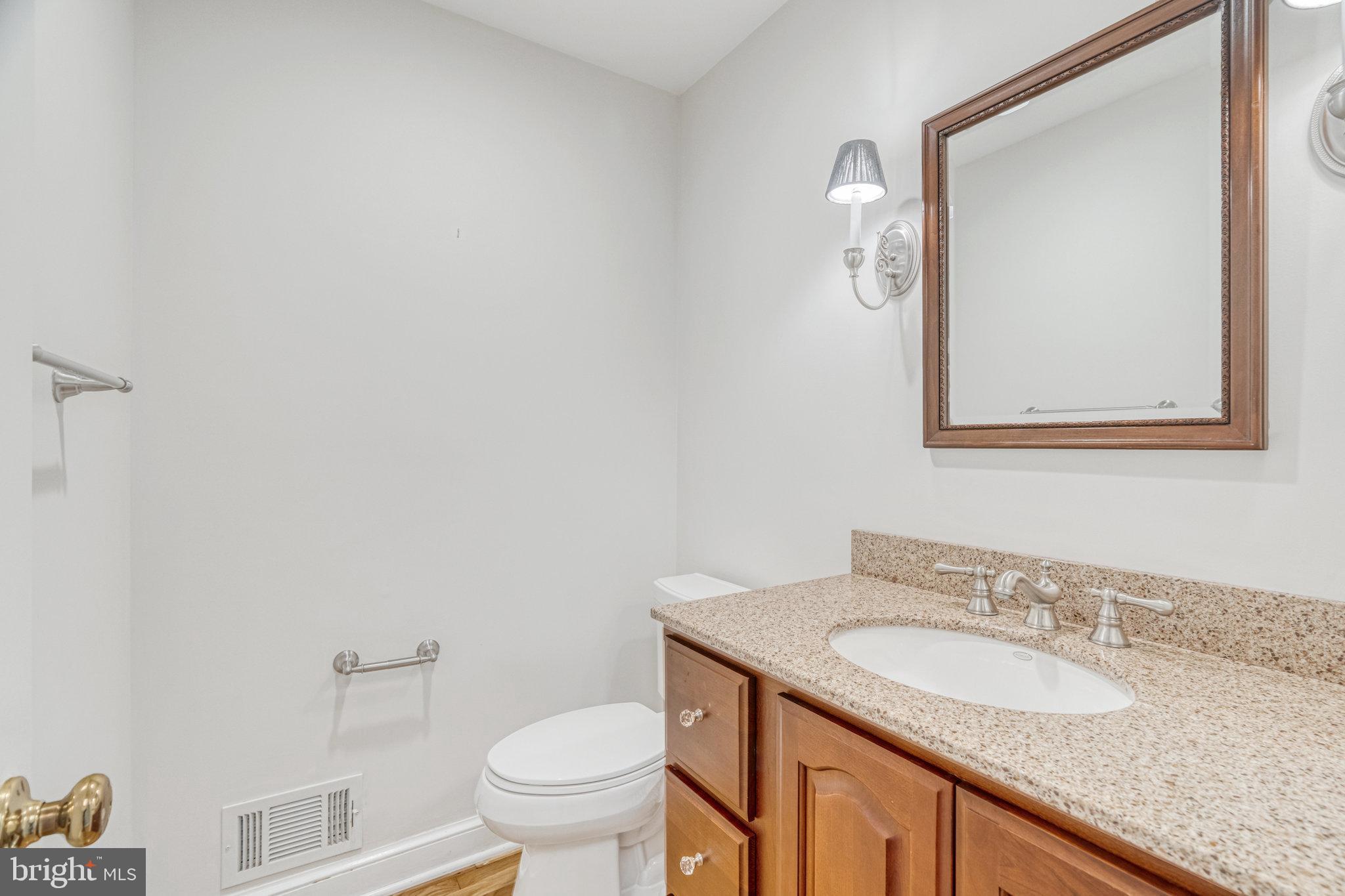 1402 SOUTHWIND CT