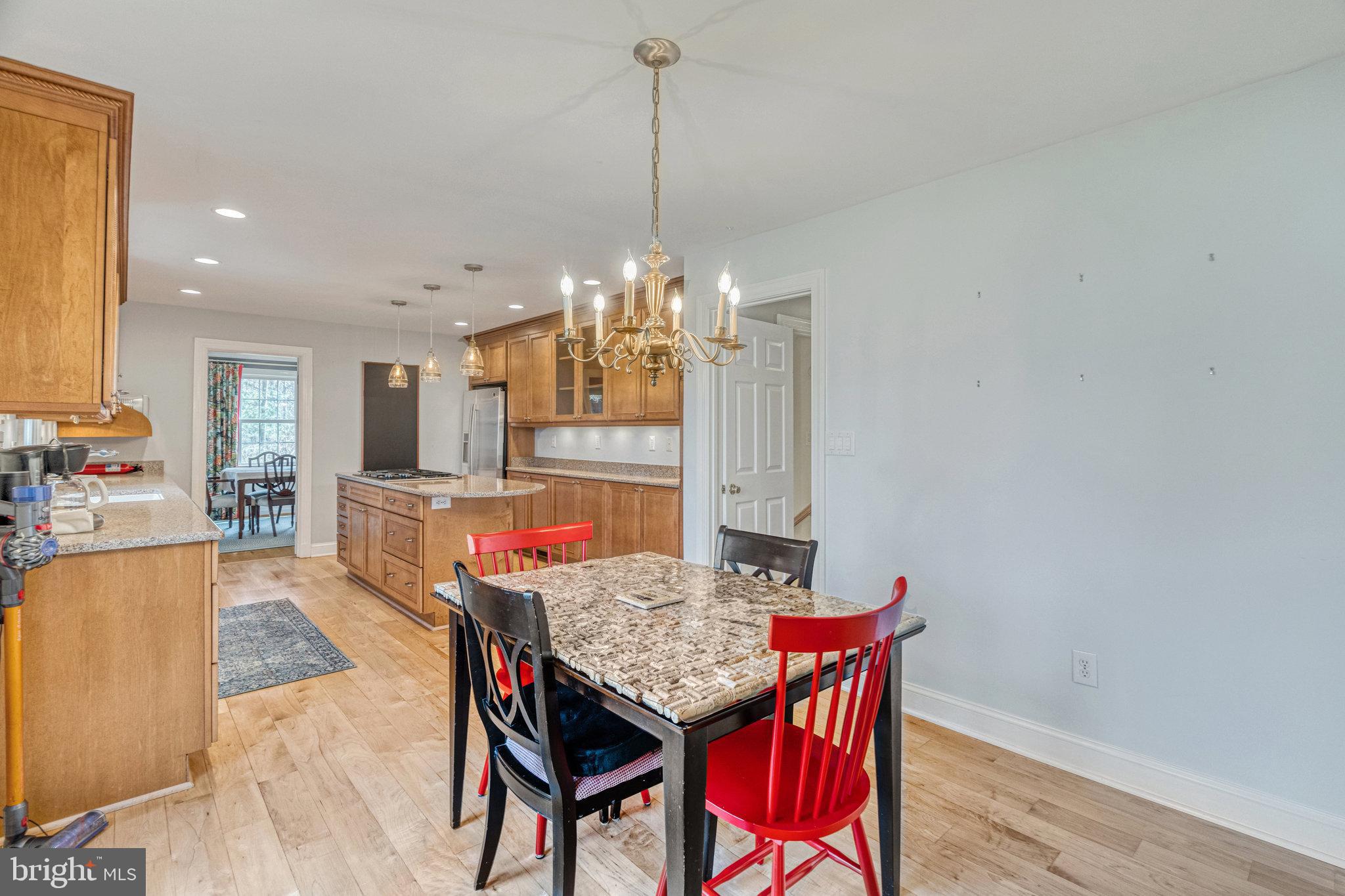 1402 SOUTHWIND CT