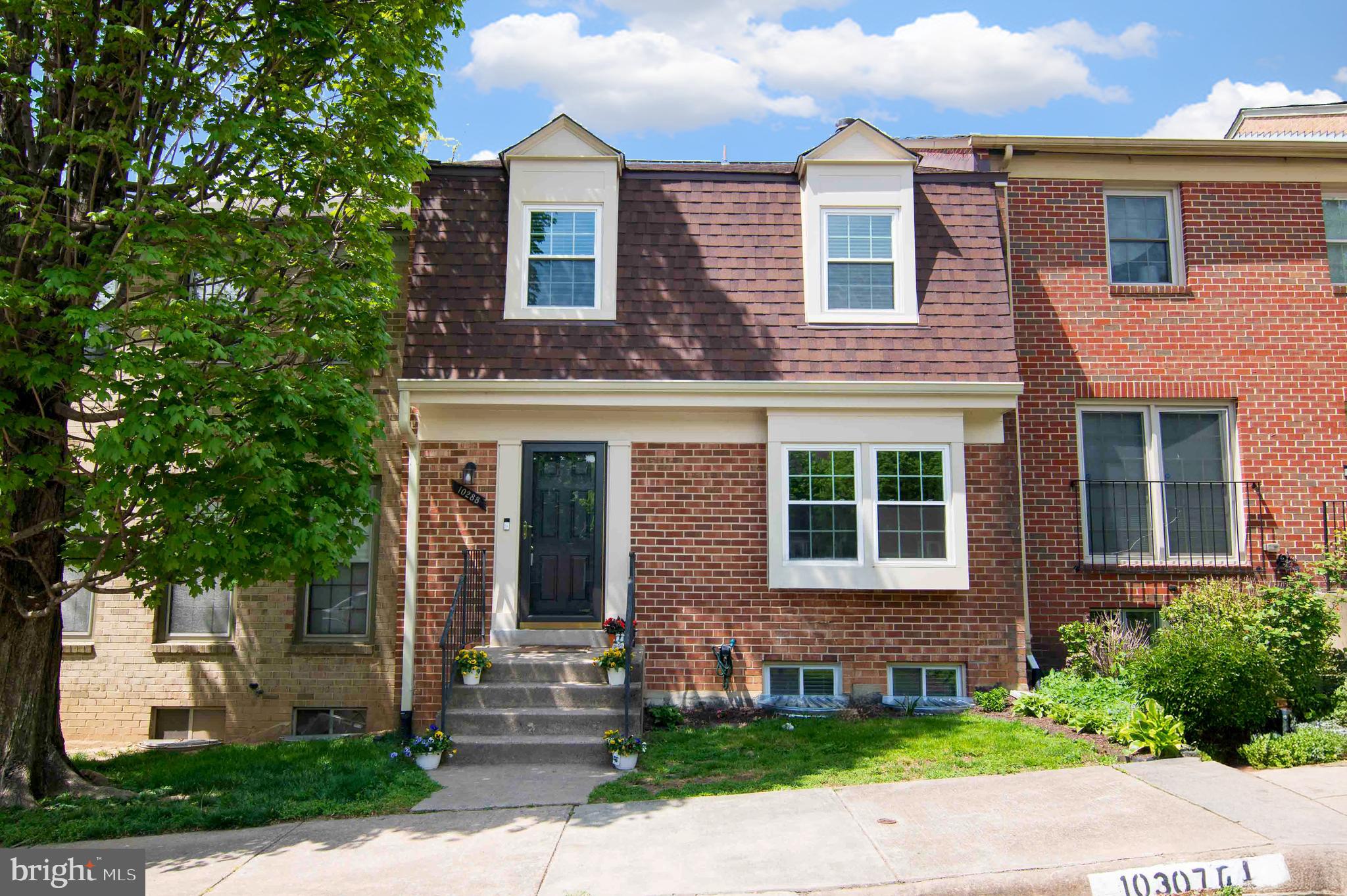 10288 Friendship Ct