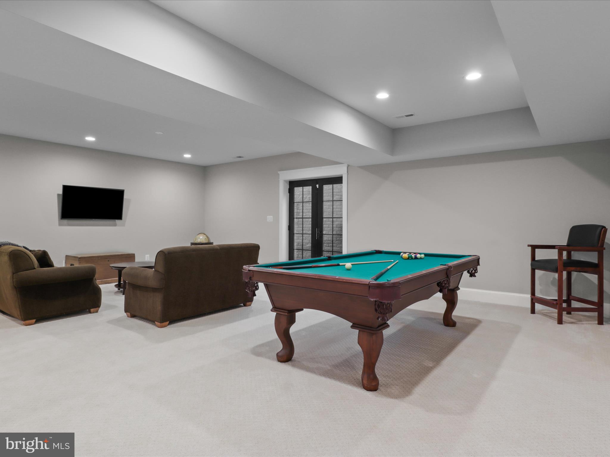403 Colin Ln NW