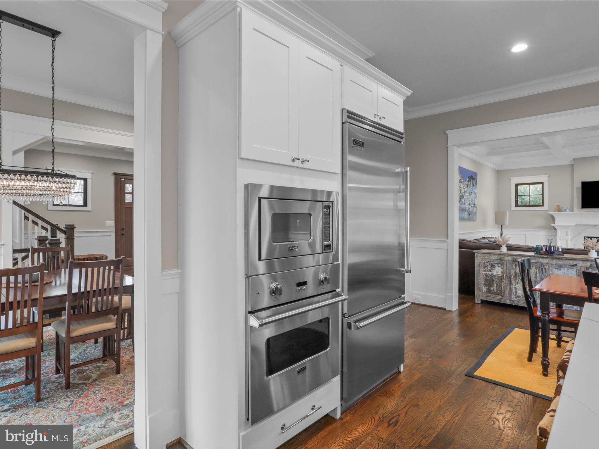 403 Colin Ln NW