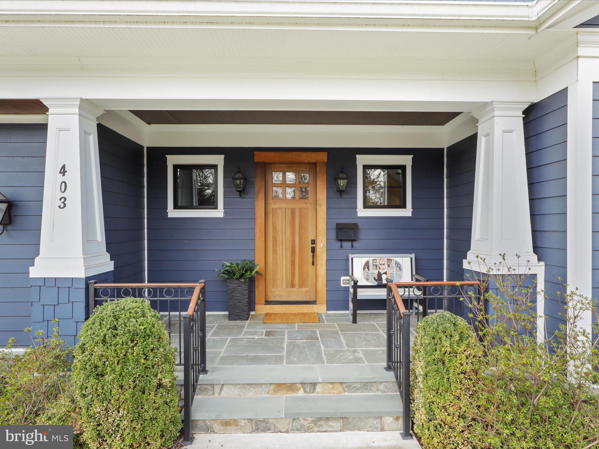 403 Colin Ln NW