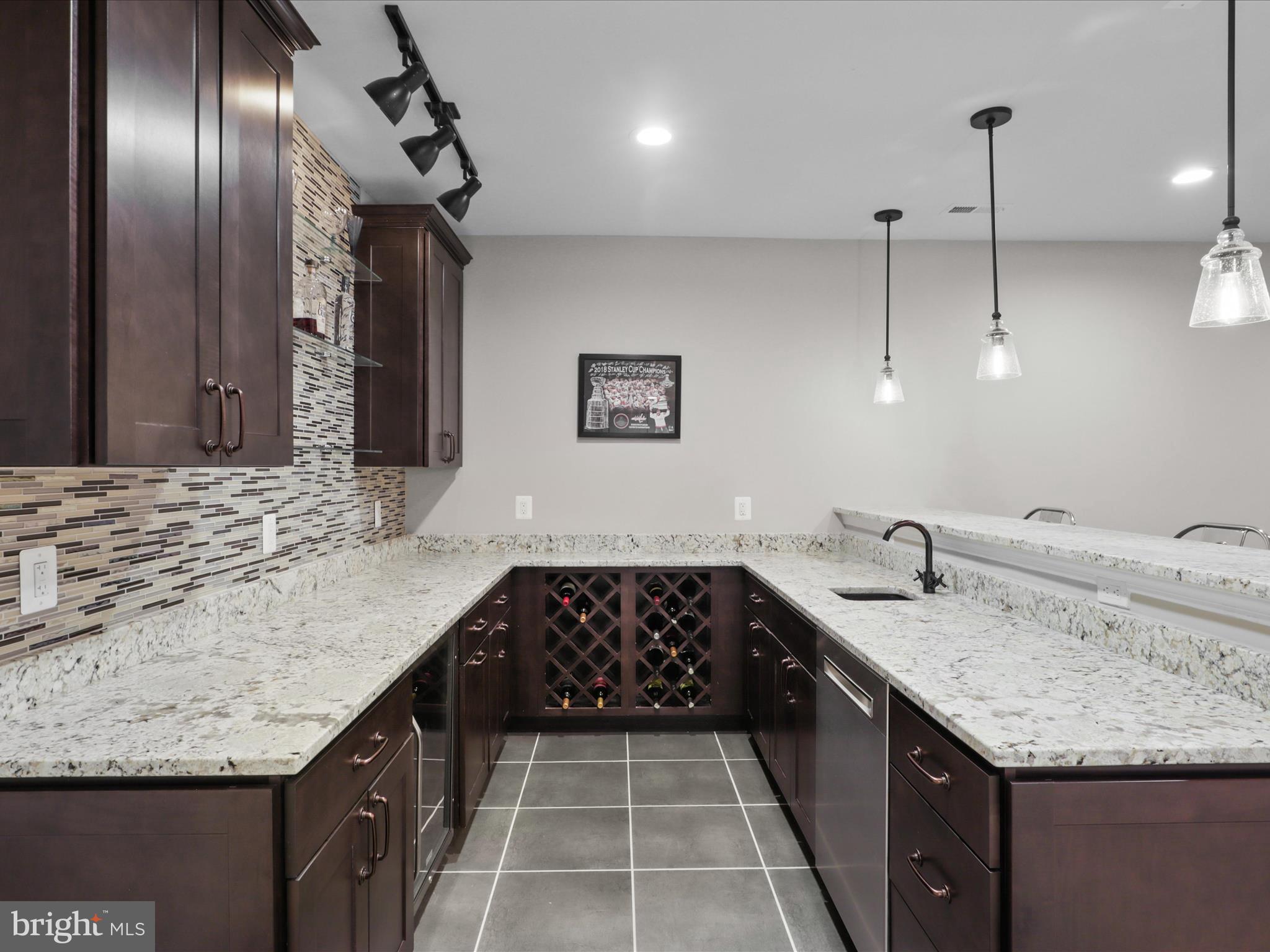 403 Colin Ln NW