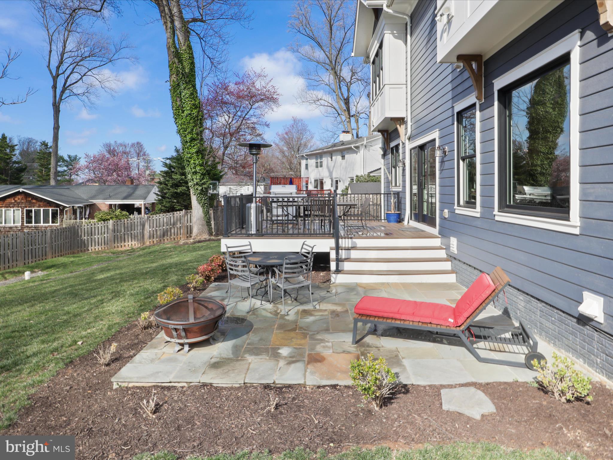 403 Colin Ln NW