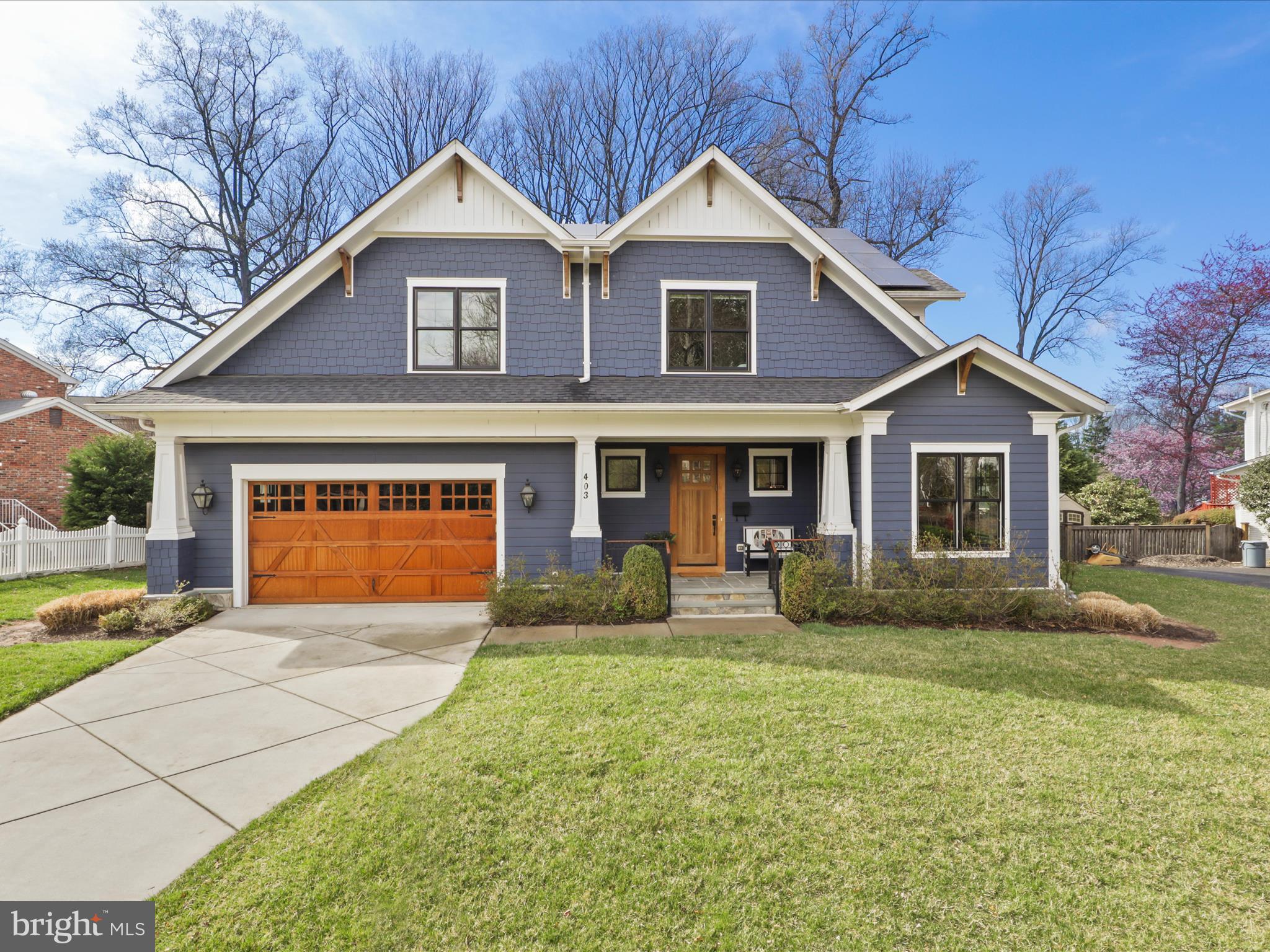 403 Colin Ln NW