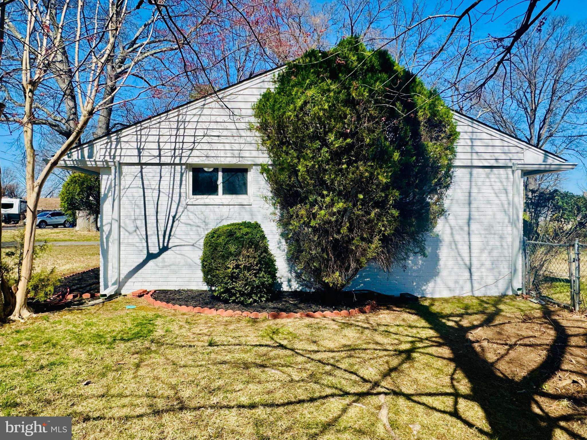 4609 Cottonwood Pl