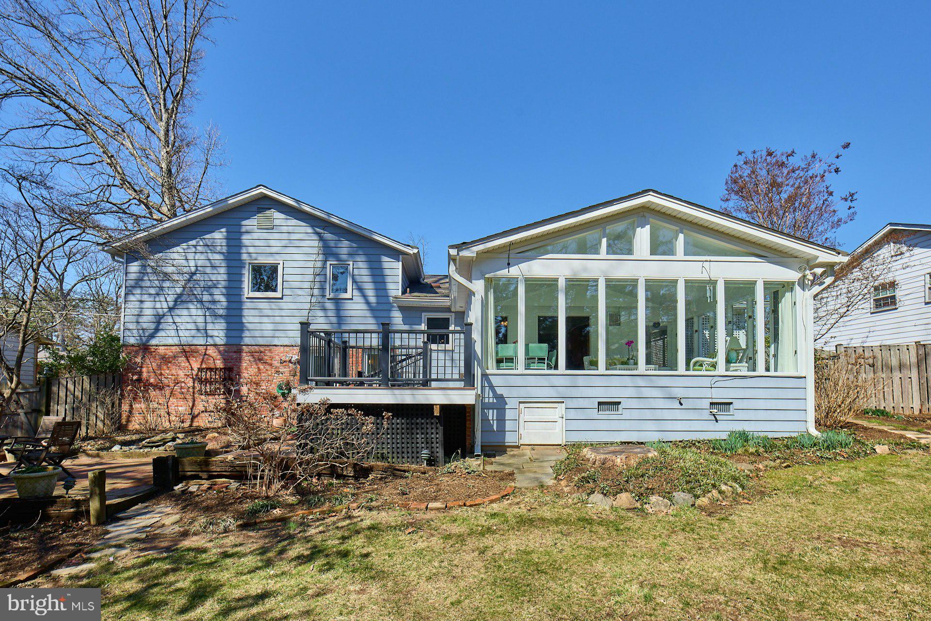 425 Blair Rd NW