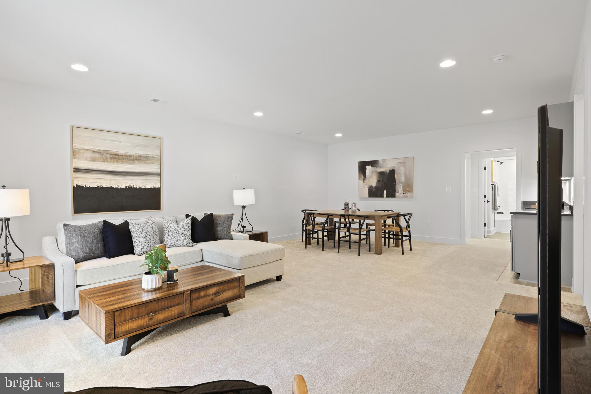 2014 Edgar Ct