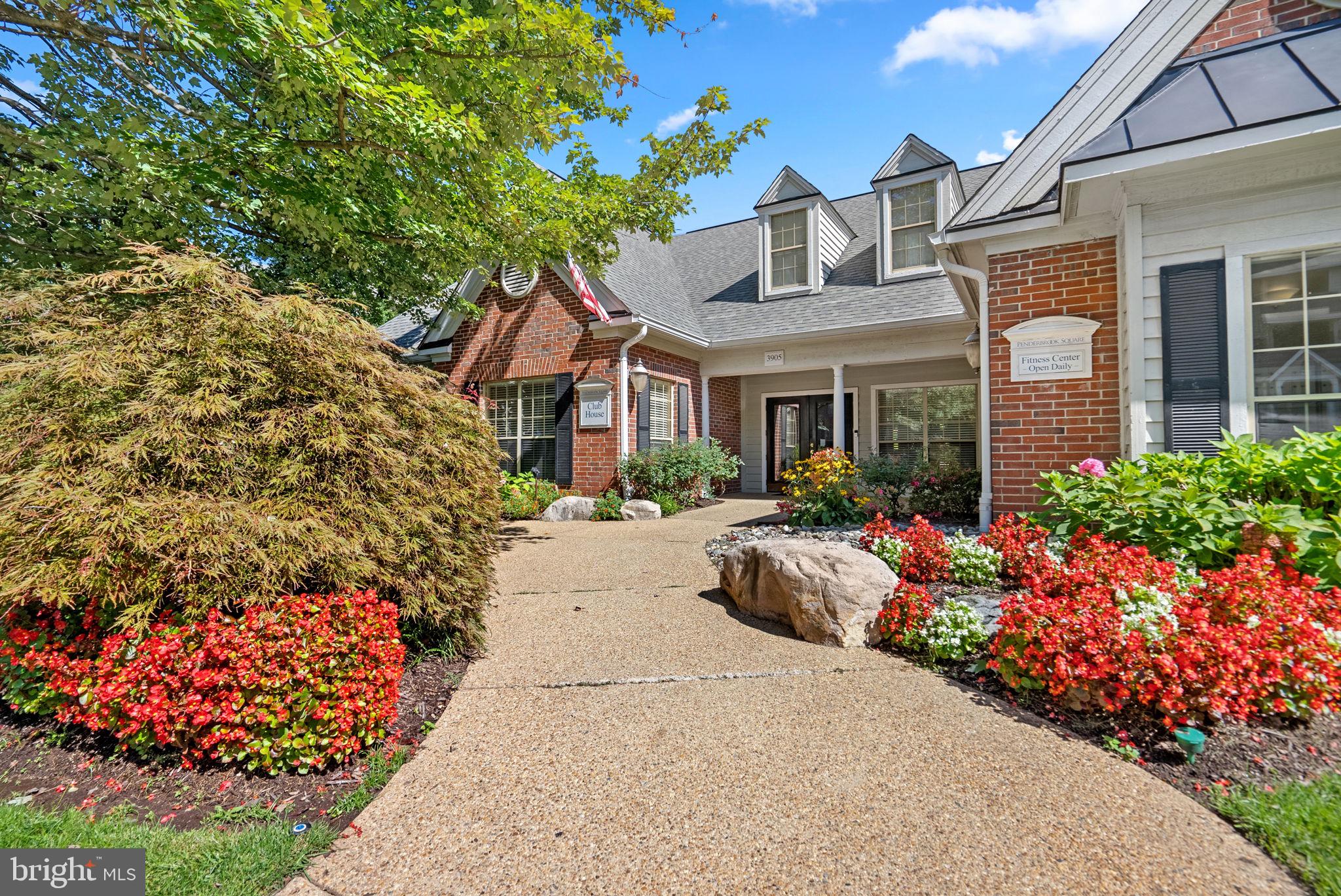 12151 PENDERVIEW LN #2026