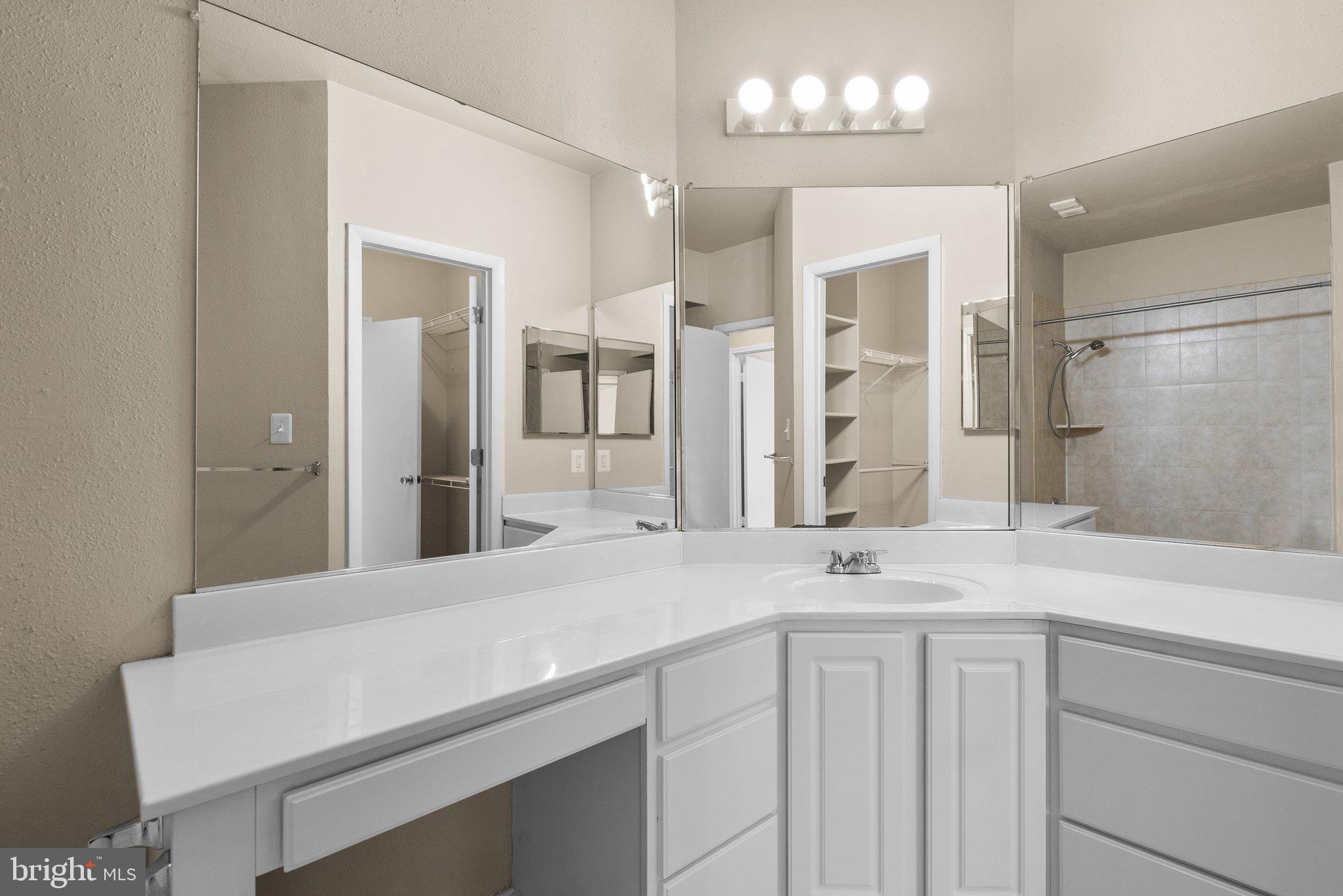 12151 PENDERVIEW LN #2026