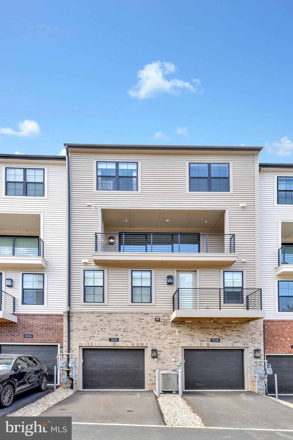 7476 Backett Wood Ter