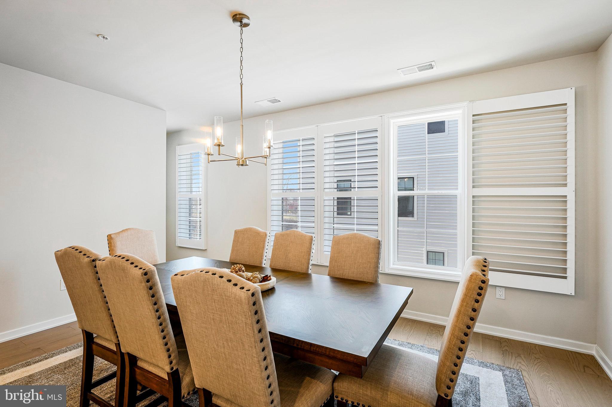 7476 Backett Wood Ter