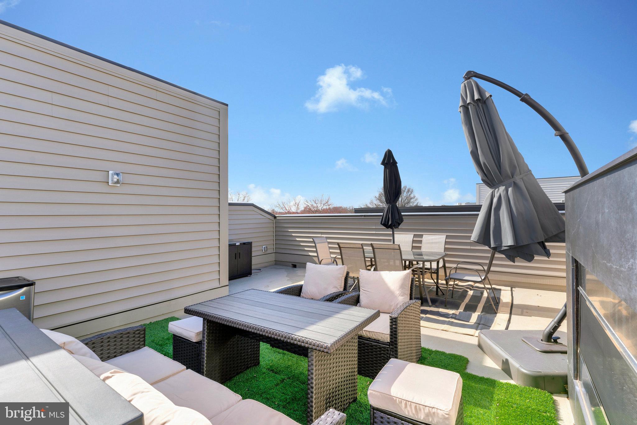 7476 Backett Wood Ter