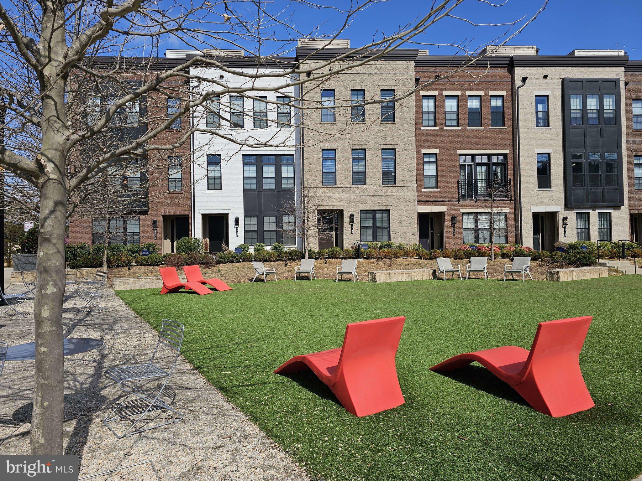 7476 Backett Wood Ter