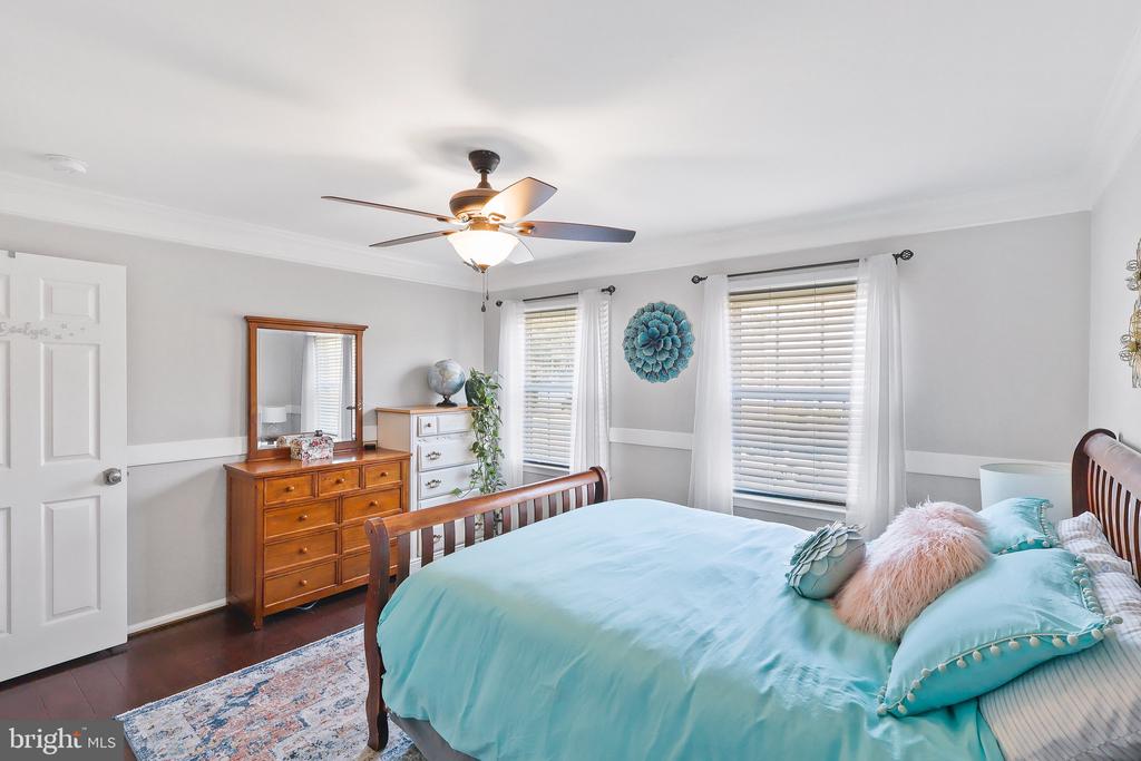 12813 Fantasia Dr