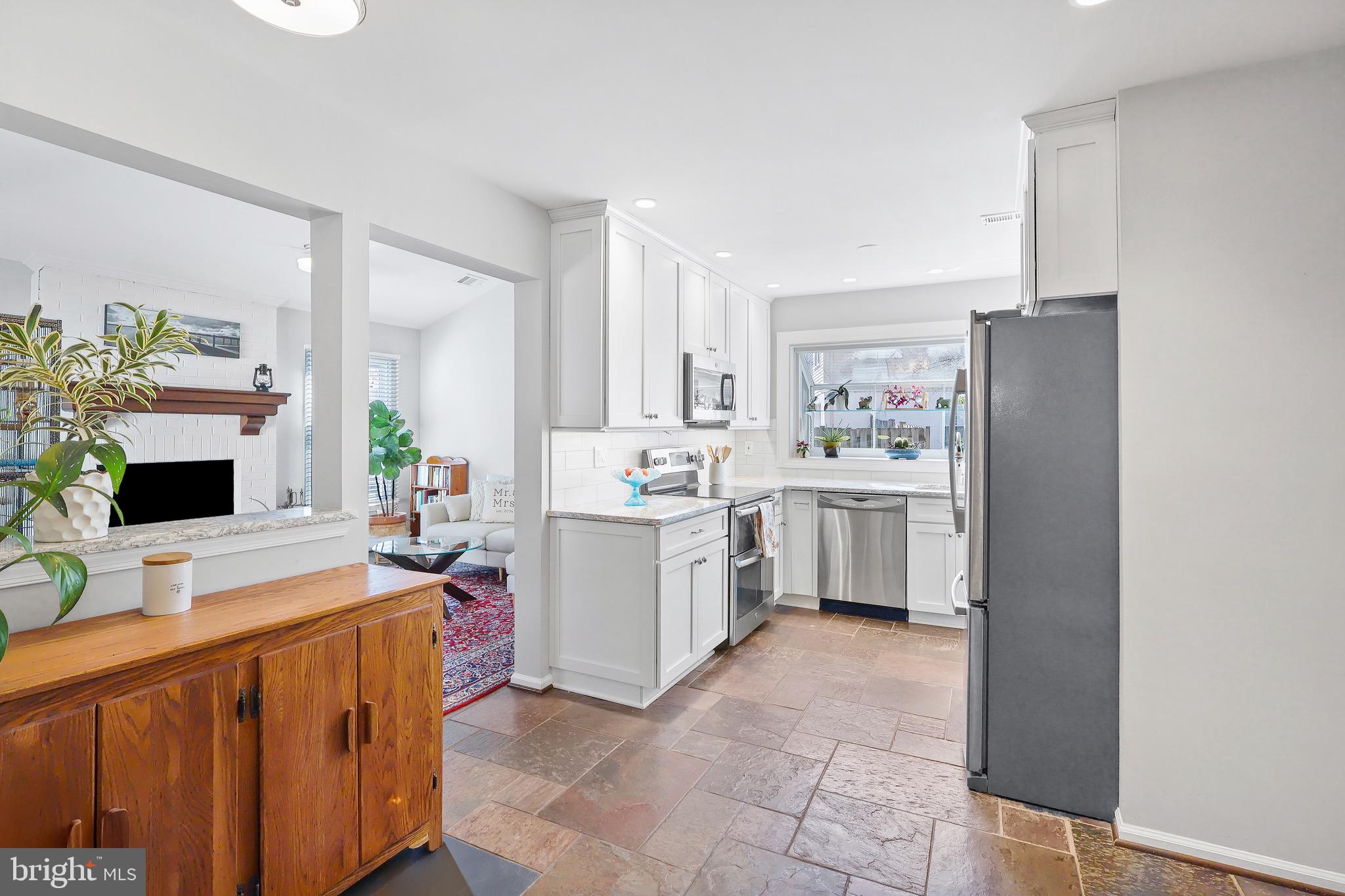 12813 Fantasia Dr