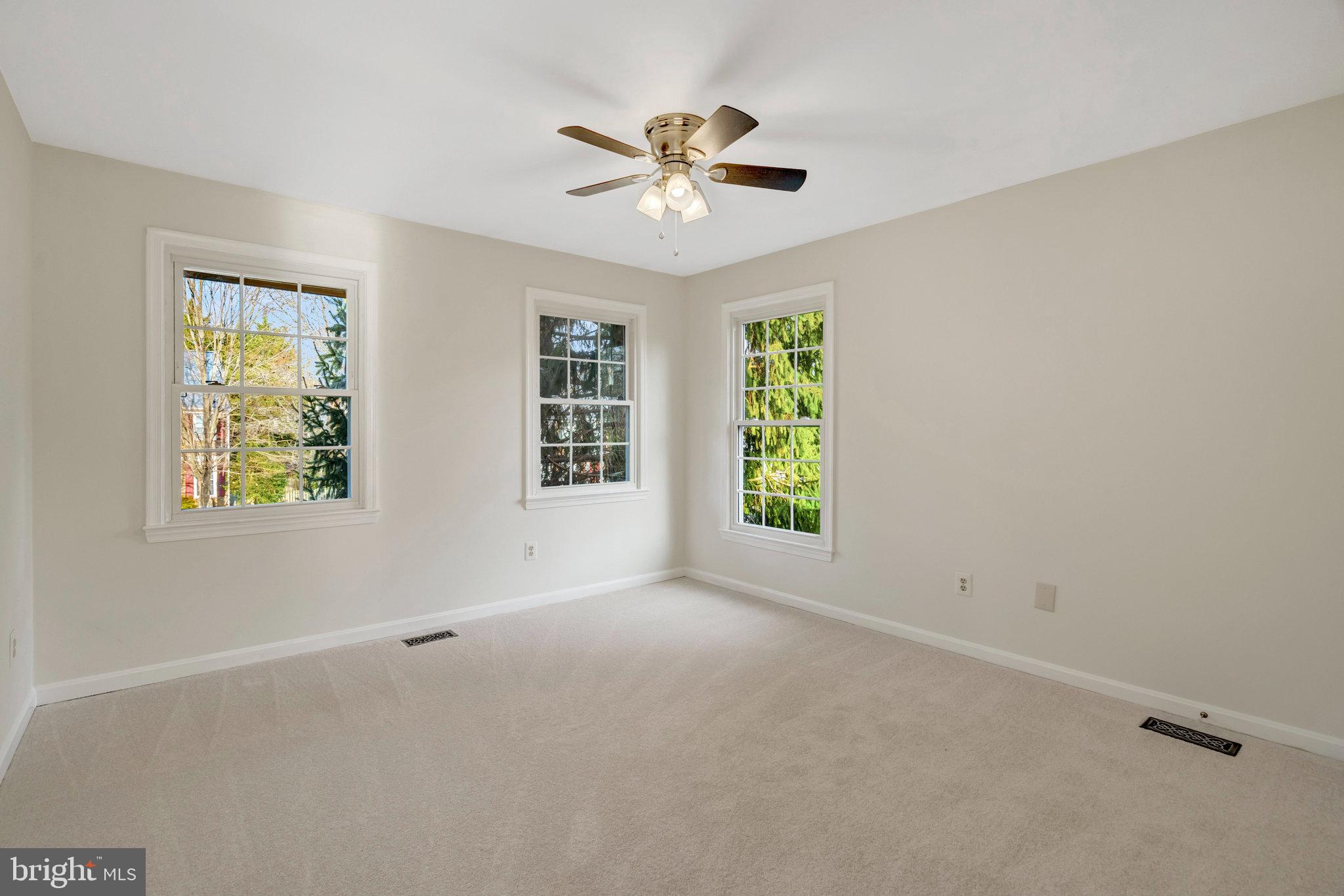 13515 Fallen Oak Ct
