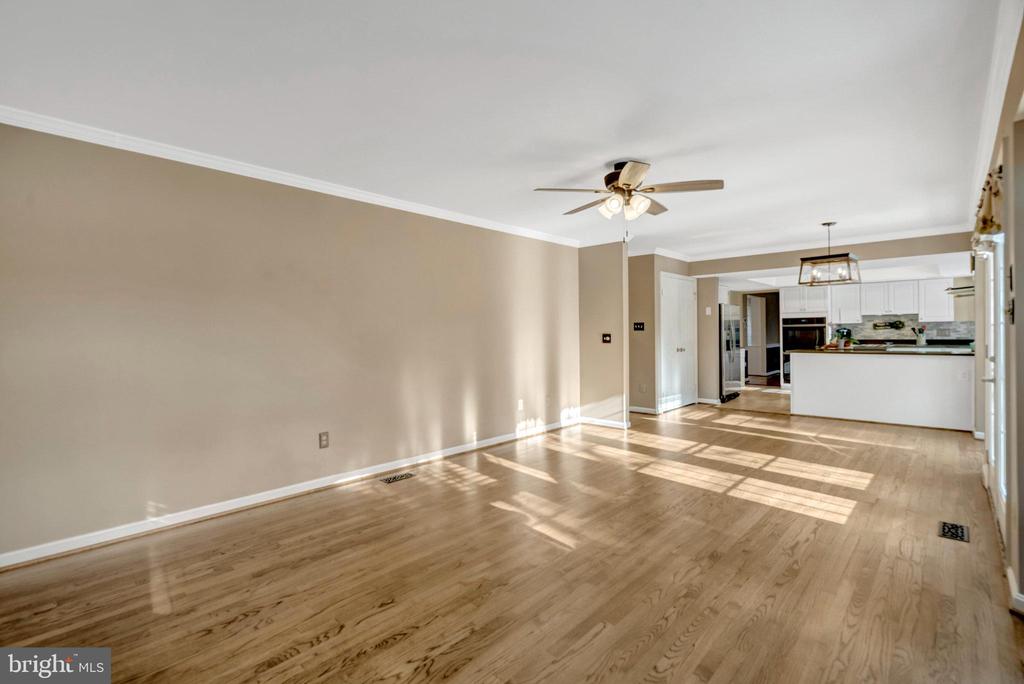 13515 Fallen Oak Ct