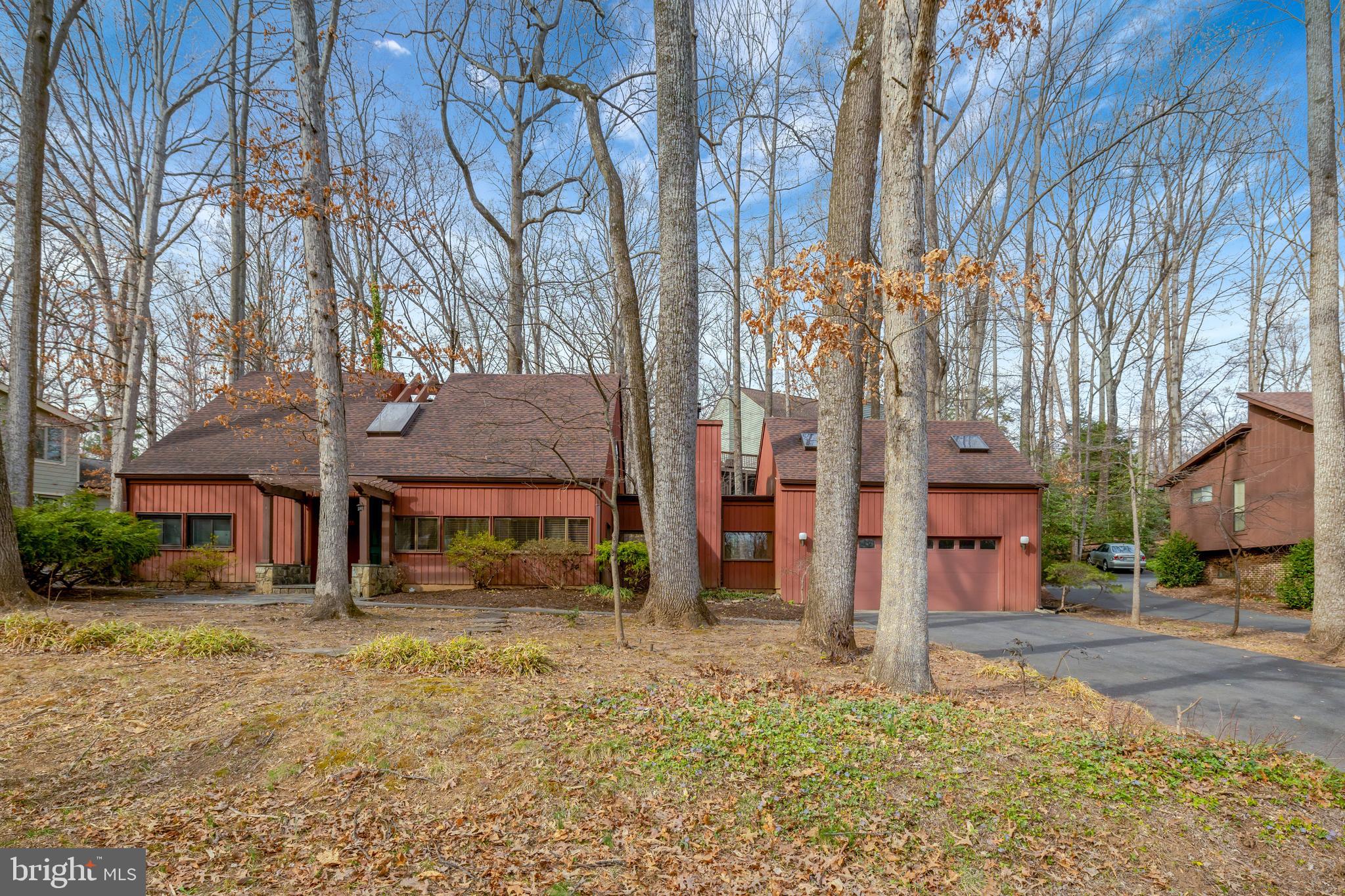 1941 Upper Lake Dr