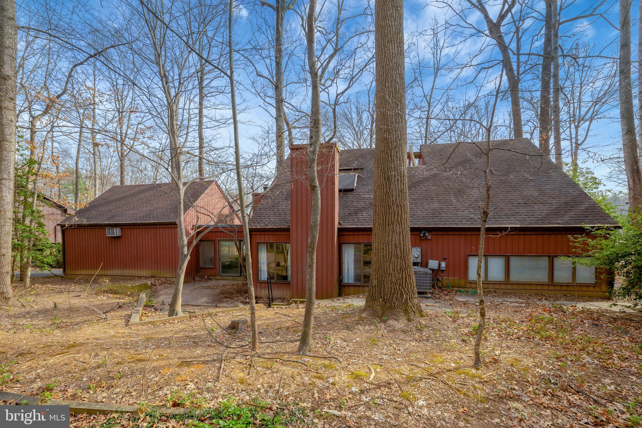 1941 Upper Lake Dr