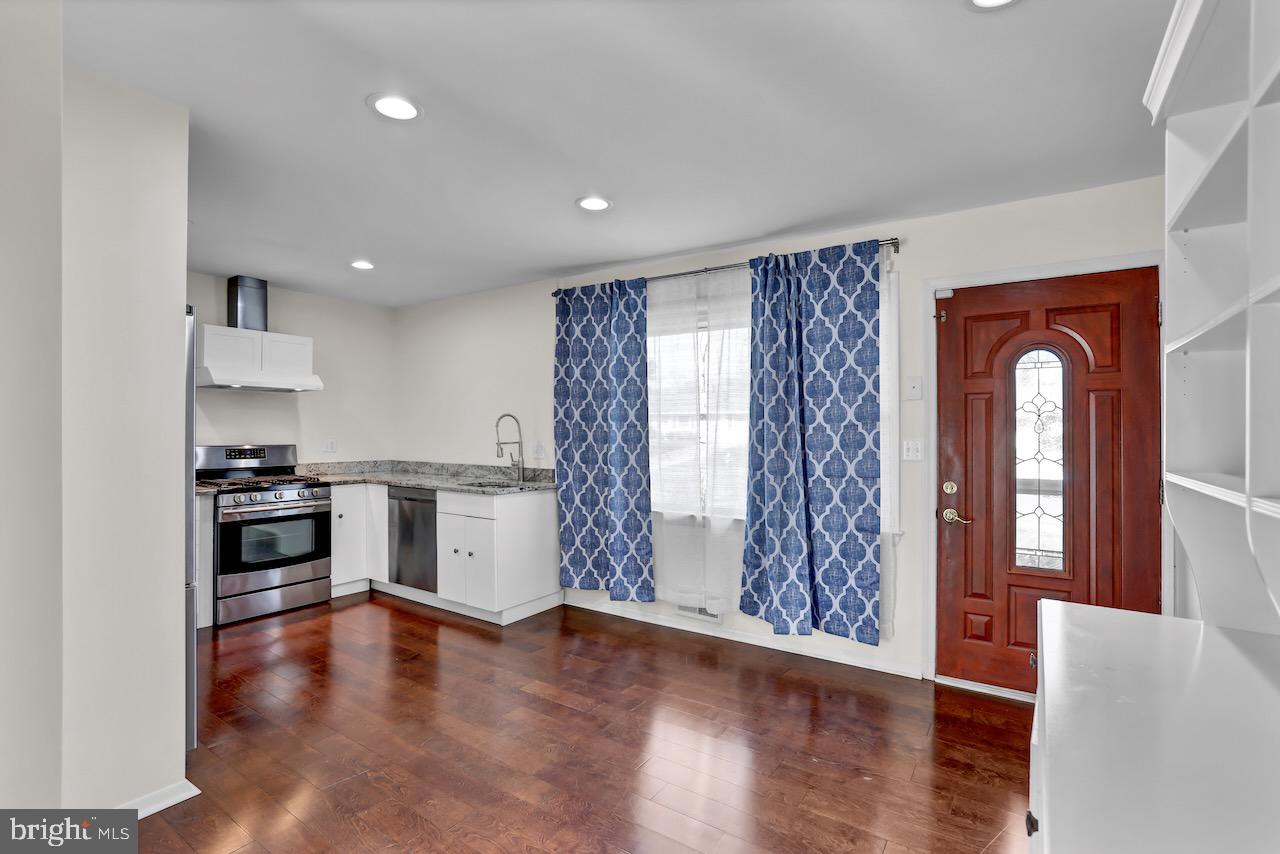 5608 OTTAWA RD