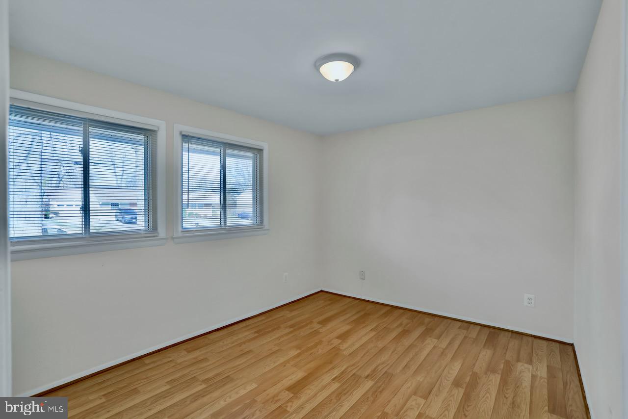 5608 OTTAWA RD