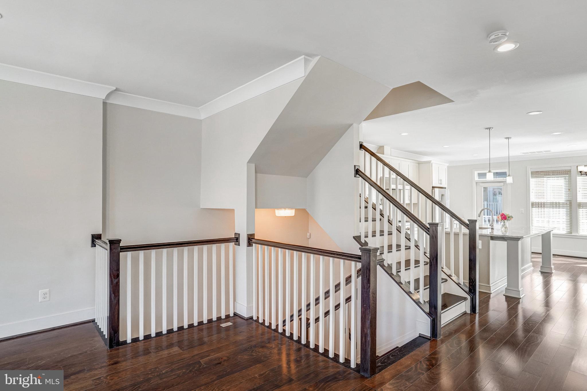 159 Center St S #14