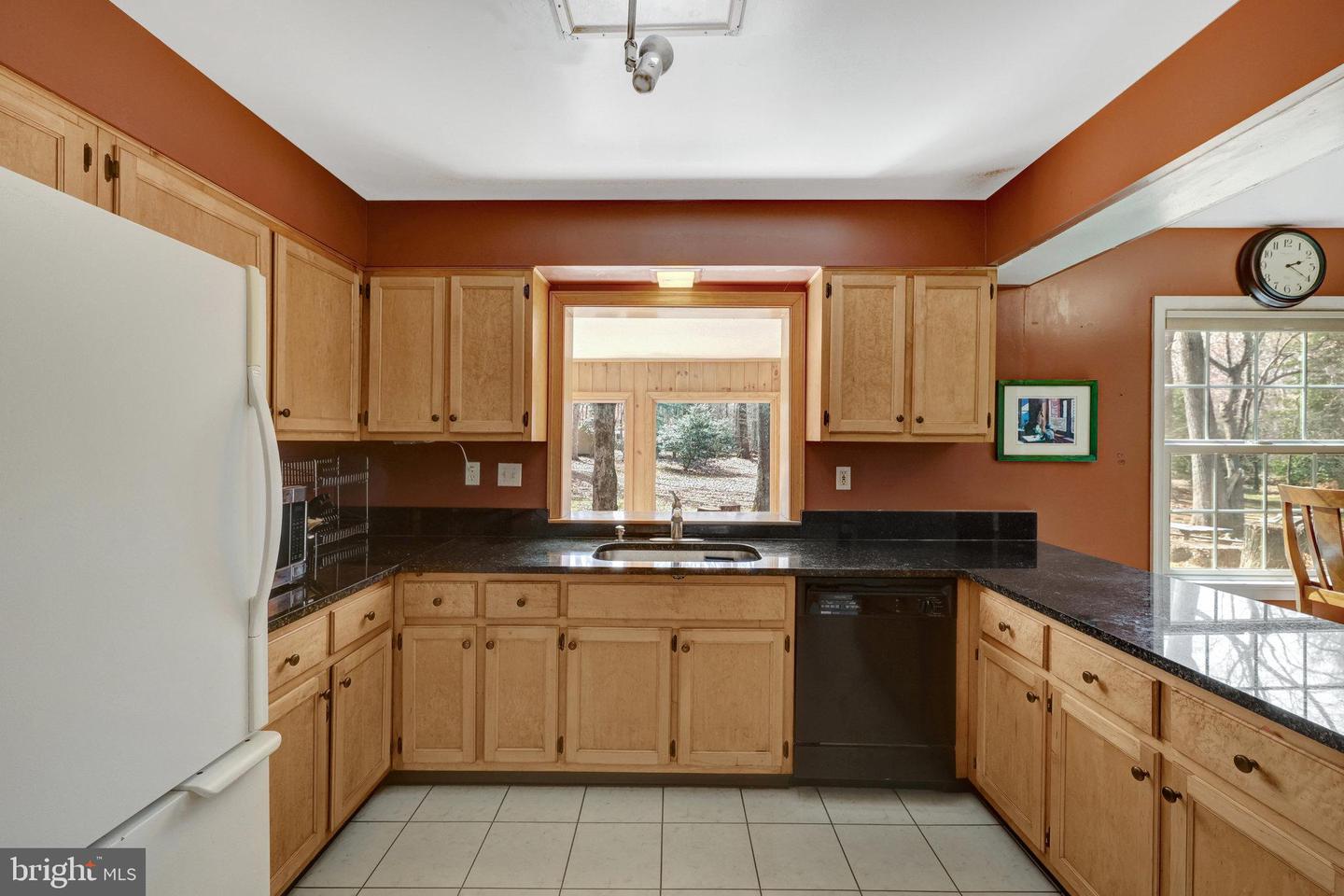 11332 Vale Rd