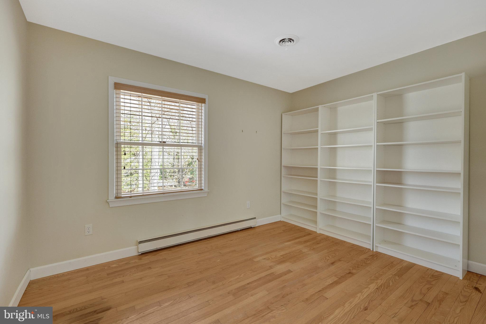 11332 Vale Rd