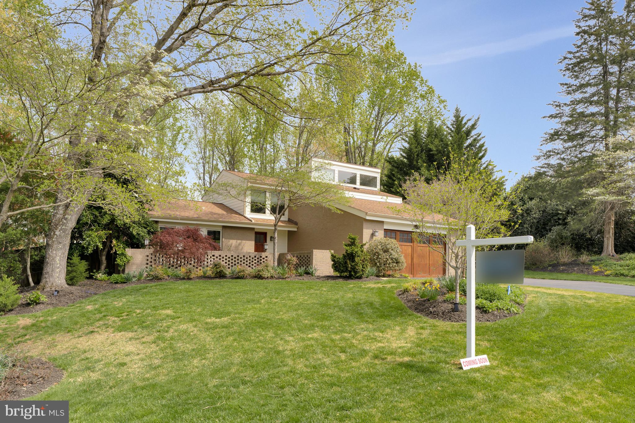 10226 Cedar Pond Dr