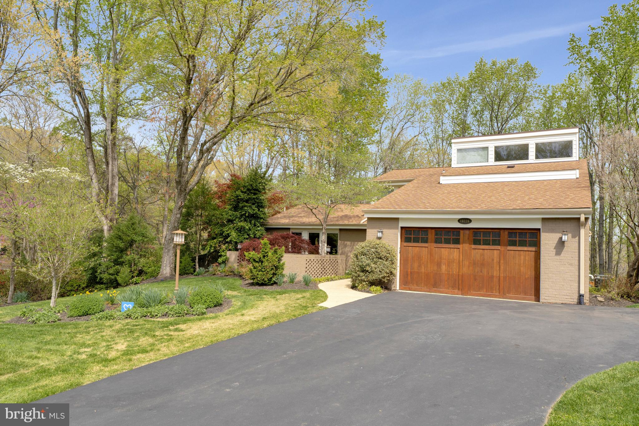 10226 Cedar Pond Dr
