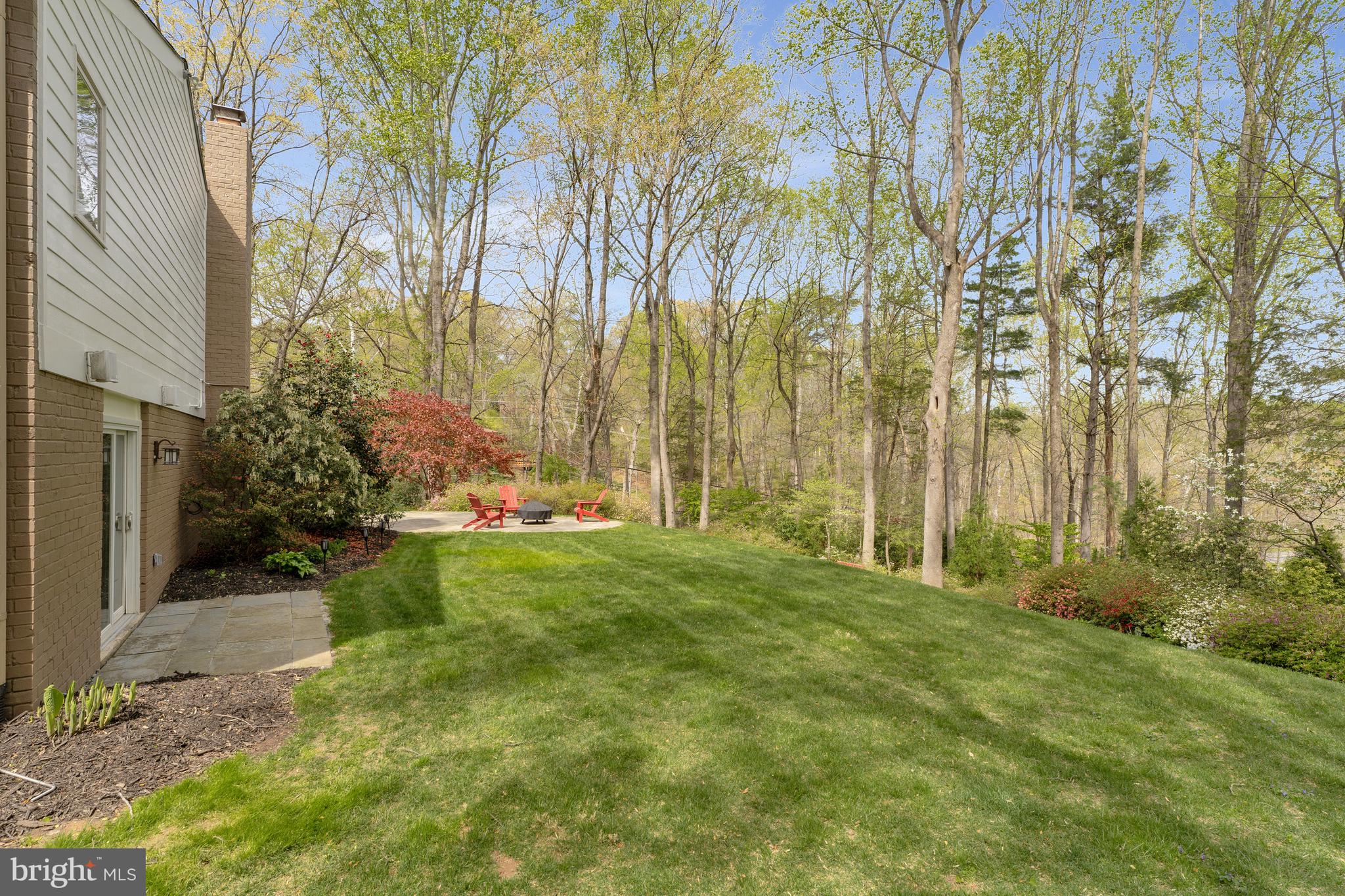 10226 Cedar Pond Dr