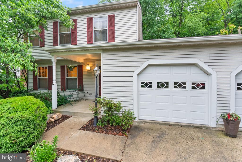 3428 Austin Ct