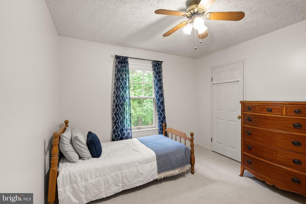3428 Austin Ct