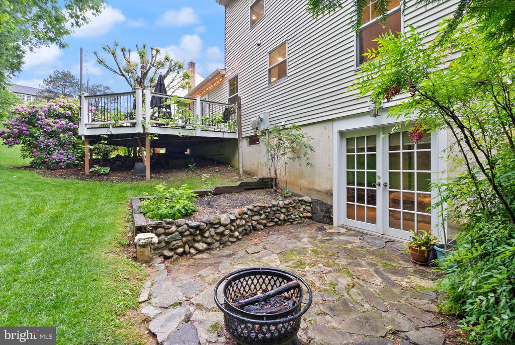 3428 Austin Ct