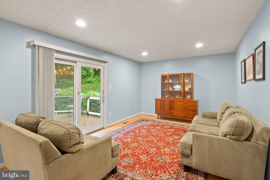 3428 Austin Ct