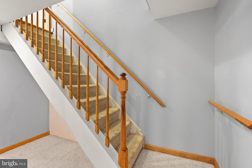 3428 Austin Ct