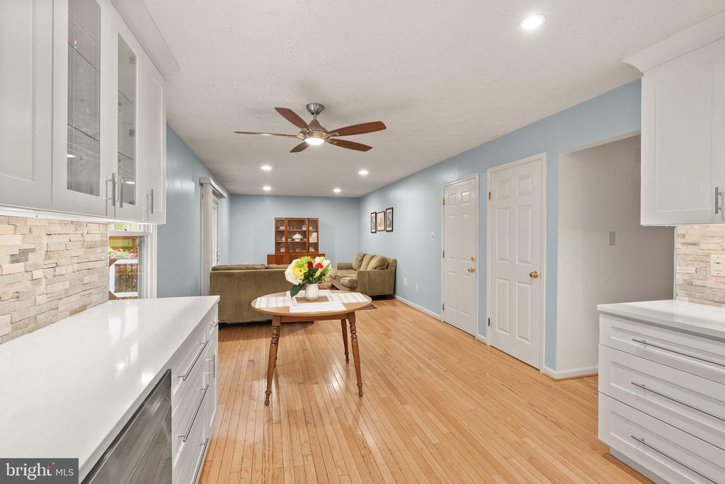 3428 Austin Ct