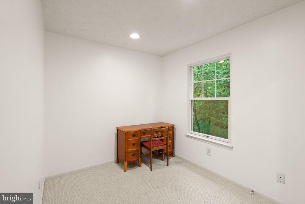 3428 Austin Ct