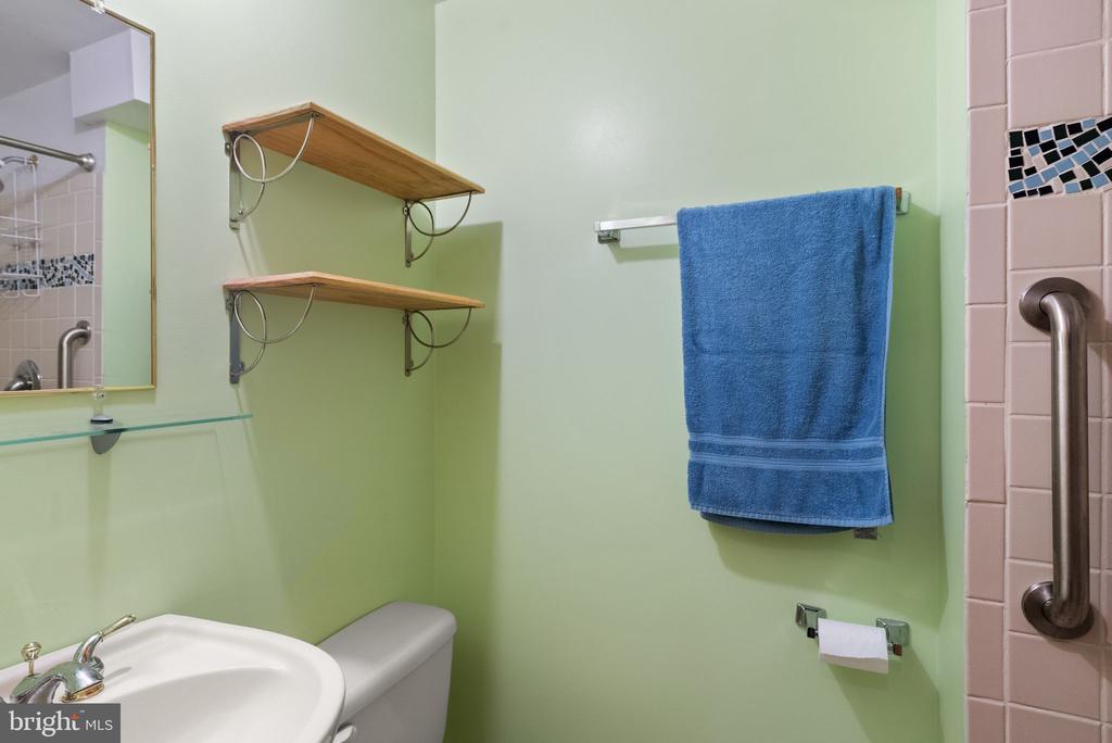 3428 Austin Ct