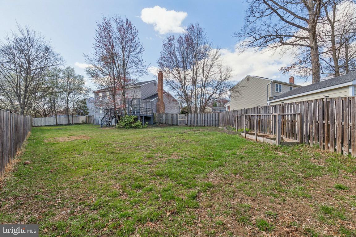 834 MOFFETT FORGE RD