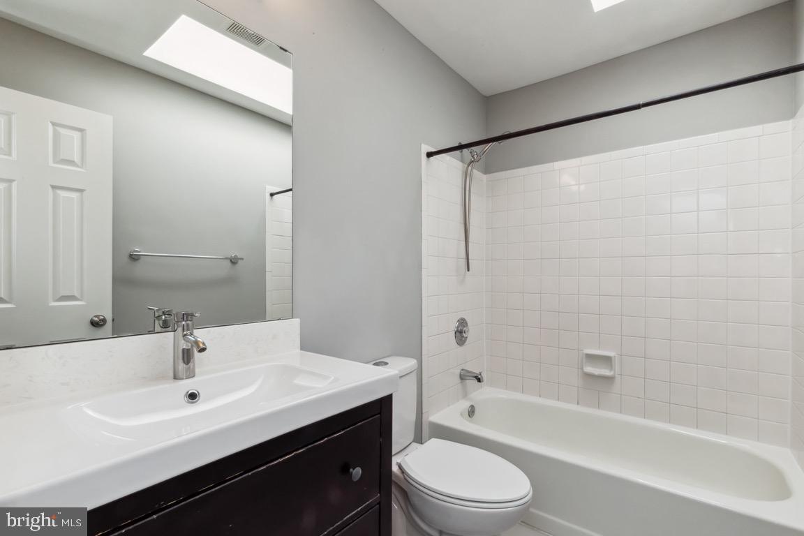 834 MOFFETT FORGE RD