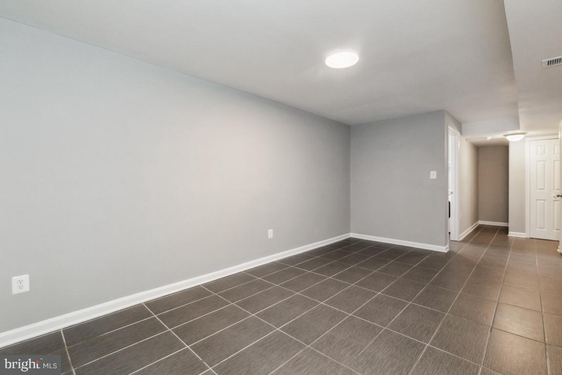 834 MOFFETT FORGE RD