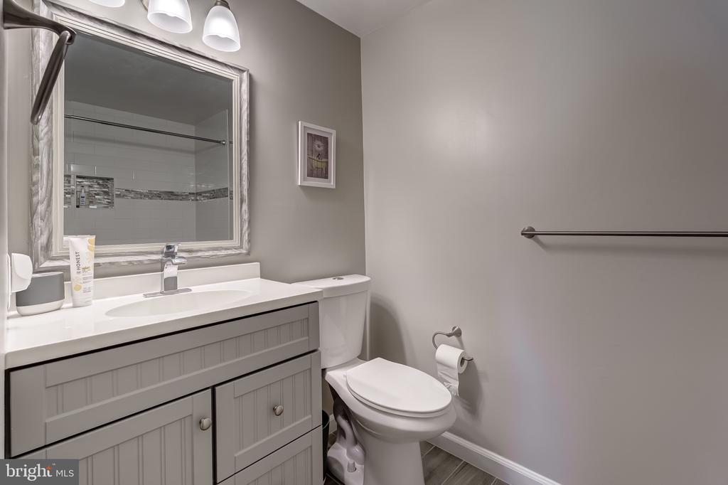 5884 Wood Flower Ct