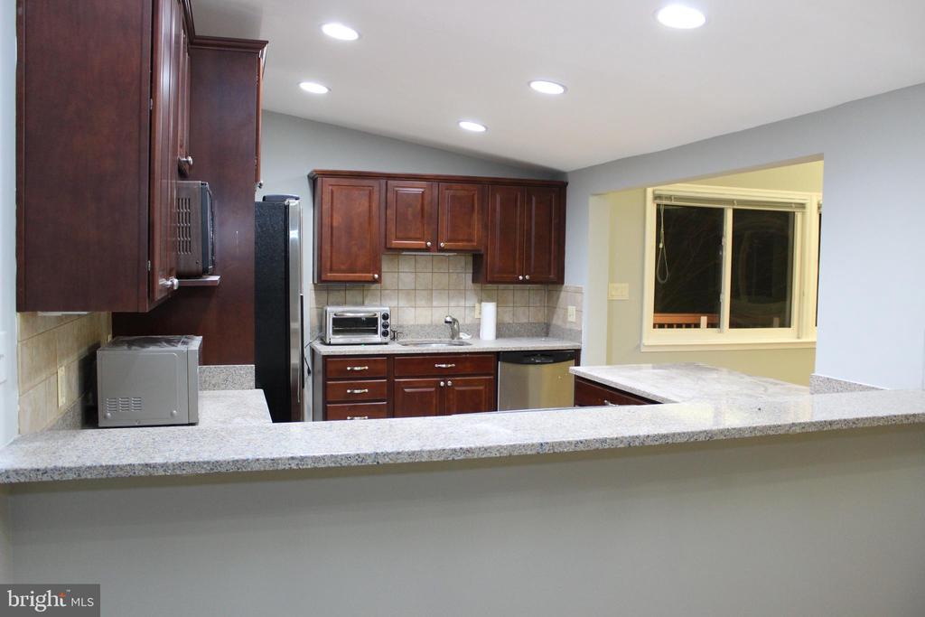 4029 HONEY LN