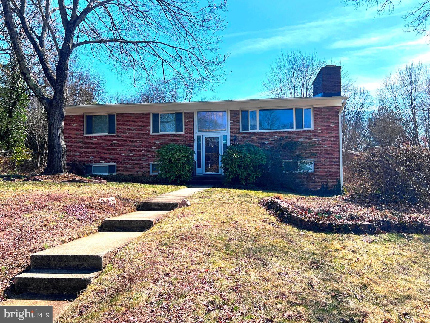 4029 HONEY LN