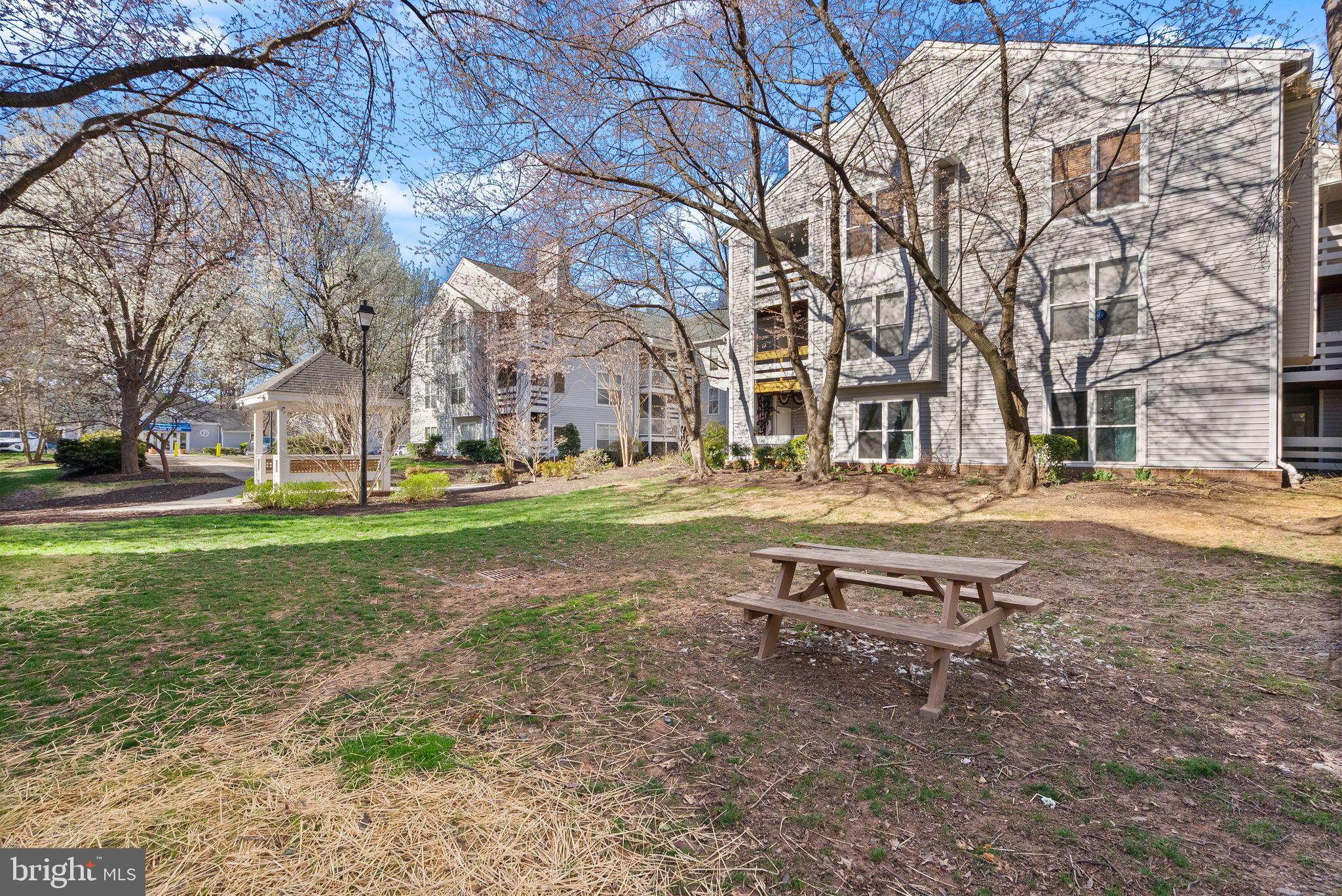 10302 Appalachian Cir #8-209