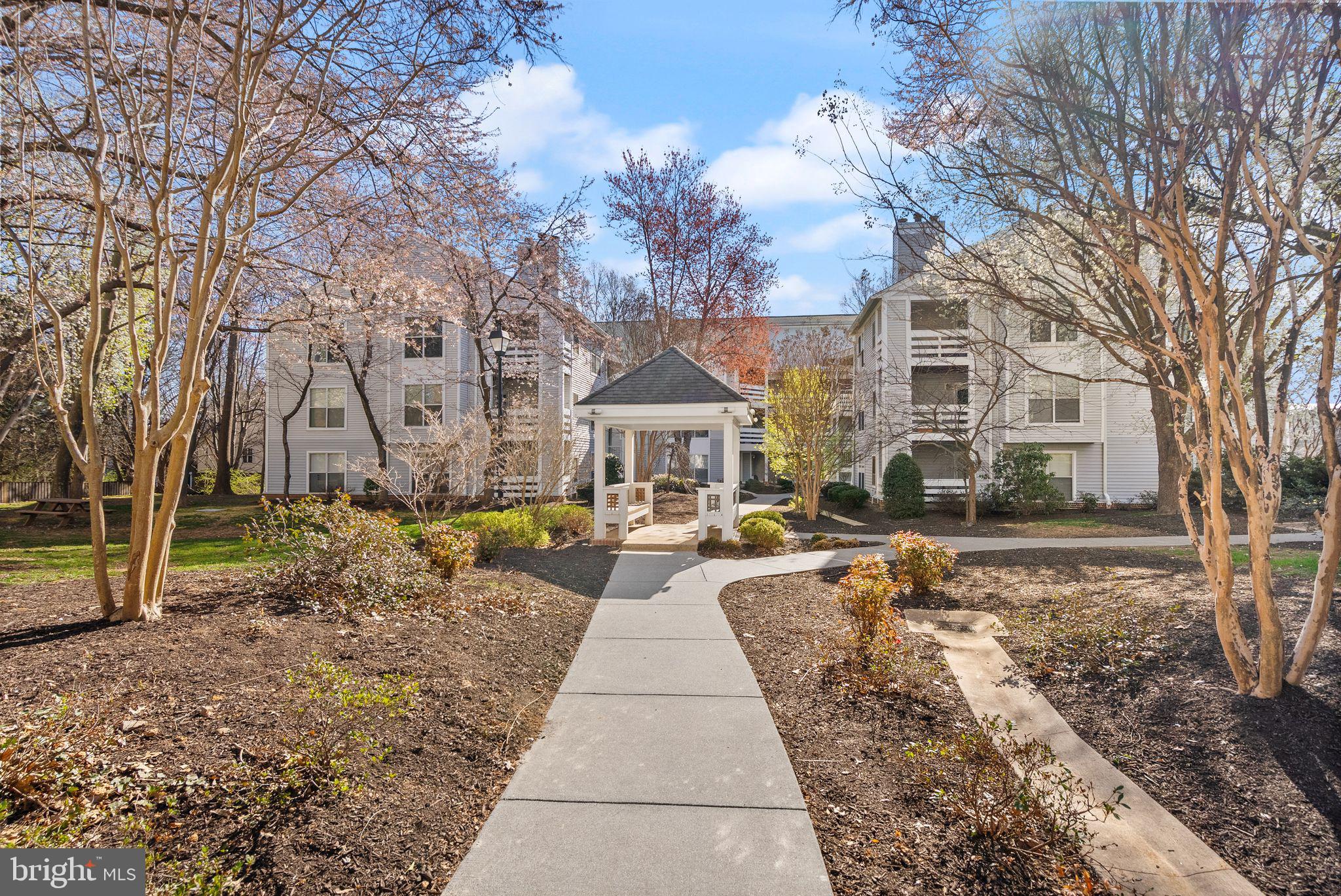 10302 Appalachian Cir #8-209